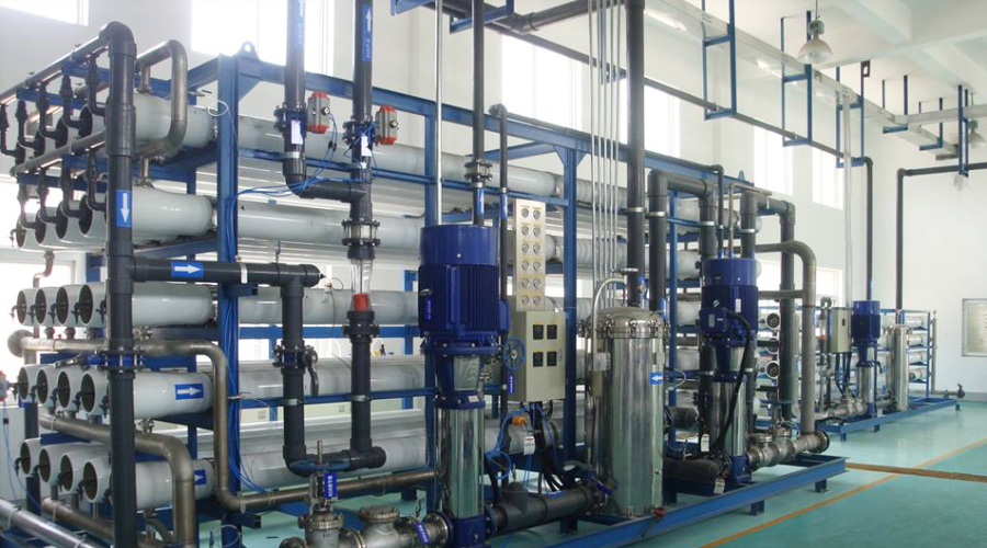 通升捷電子10噸雙級(jí)反滲透純水設(shè)備項(xiàng)目